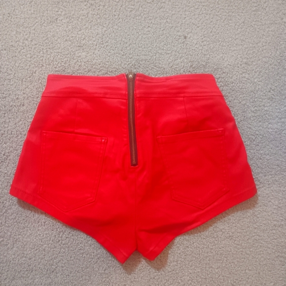 Red Coated Low-Waist Tie-Up Shorts - Picture 4 of 5